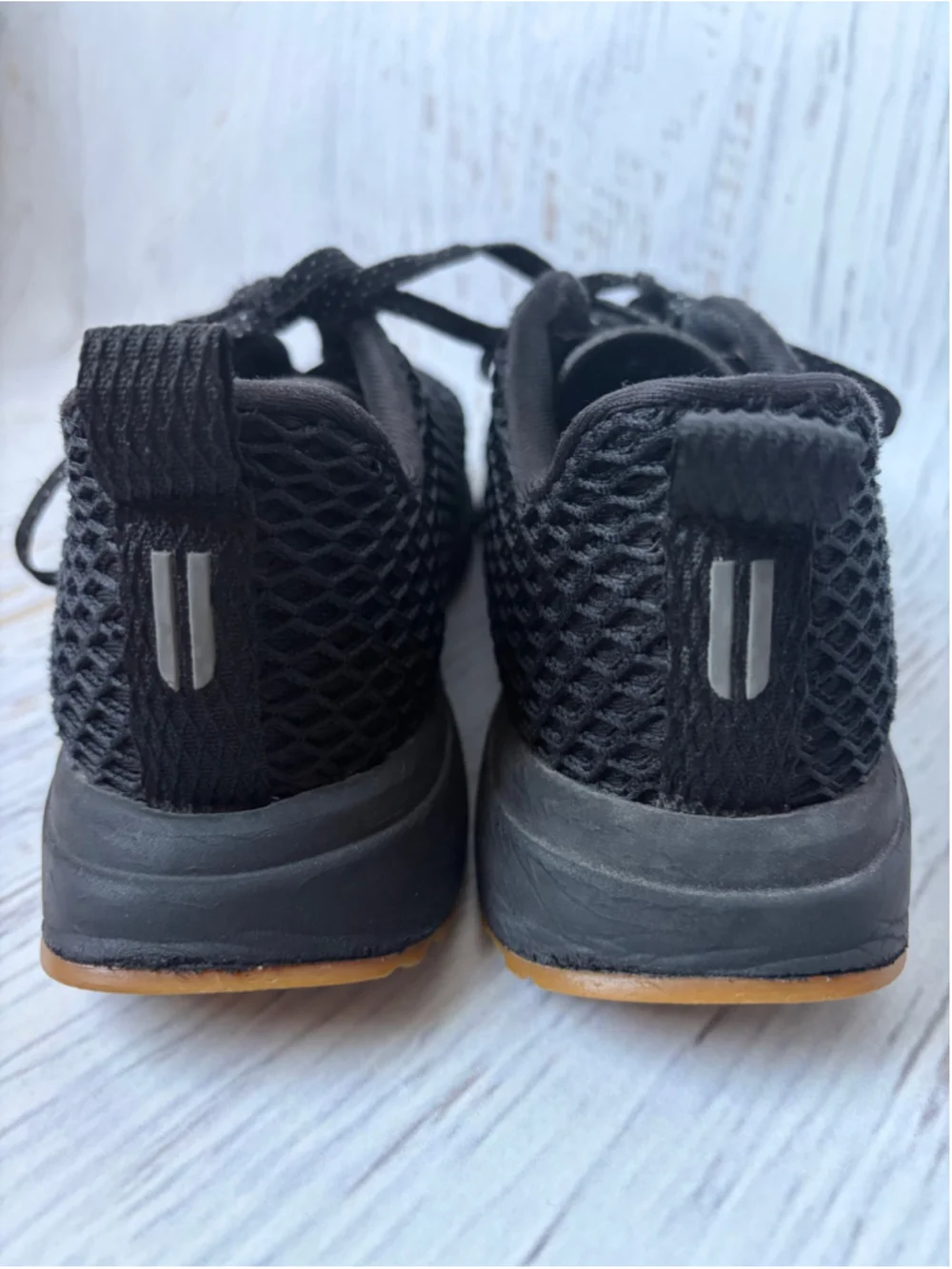Women's NOBULL Sneakers Size 6.5 Black and Brown